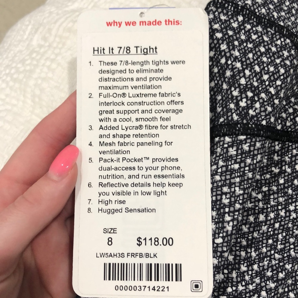 Lululemon leggings with mesh on the back of calf - Picture 4 of 5